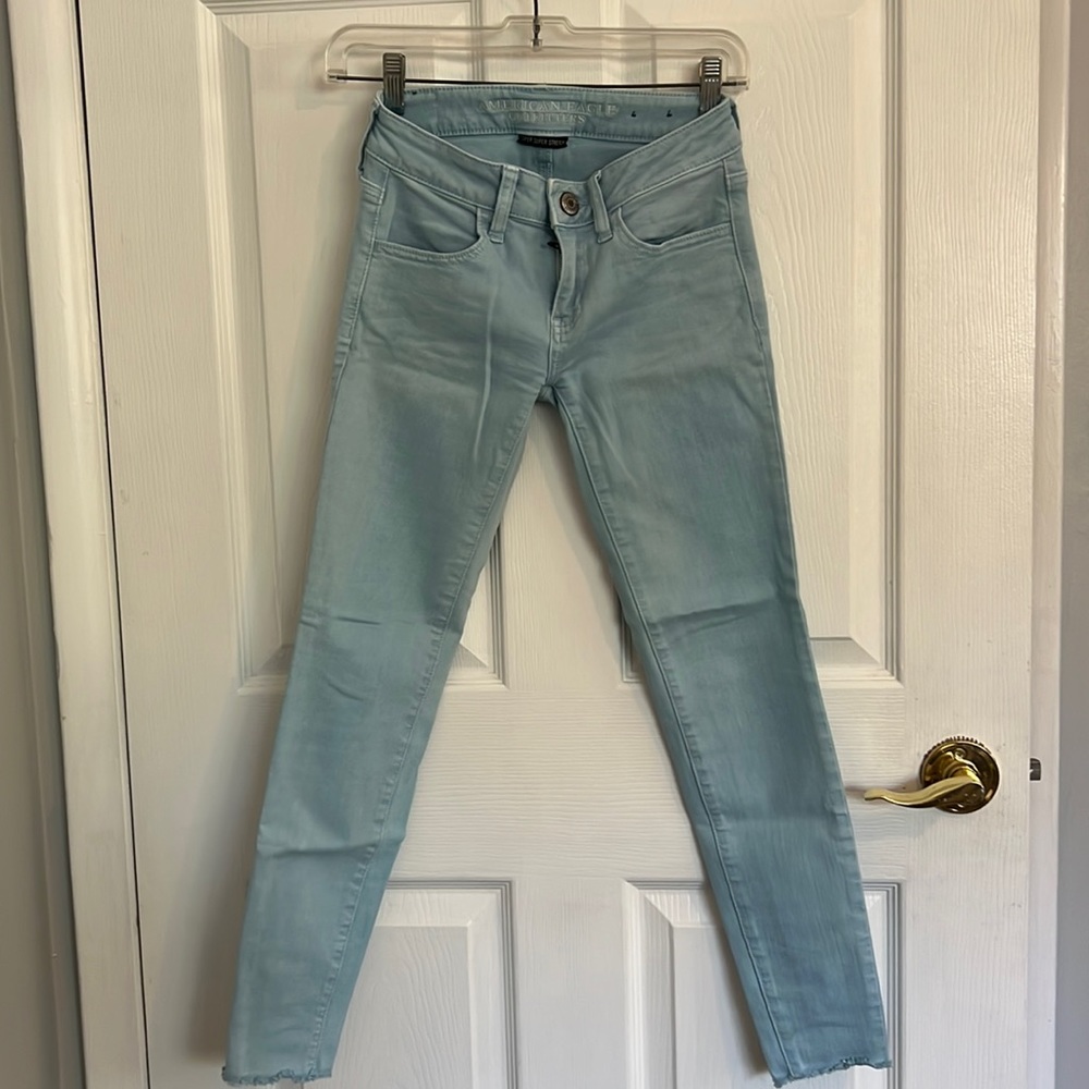 American Eagle Outfitters Super Super Stretch, Low-Rise Jegging